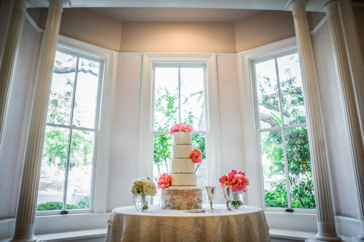 CAKE CLOSE UP Allan House Wedding