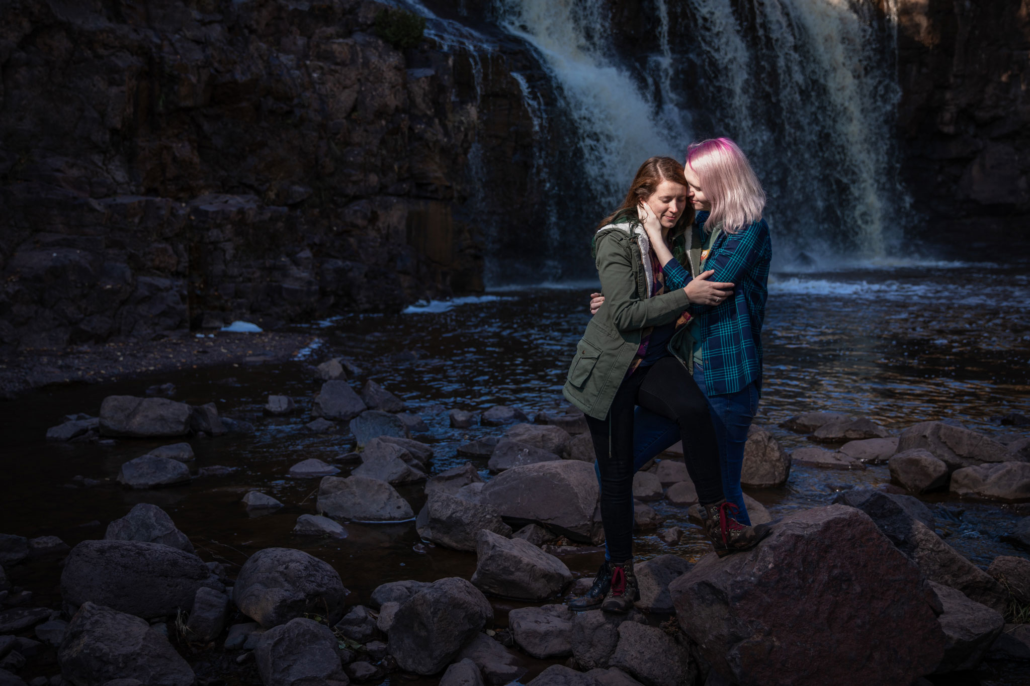 Waterfall-engagement-photos
